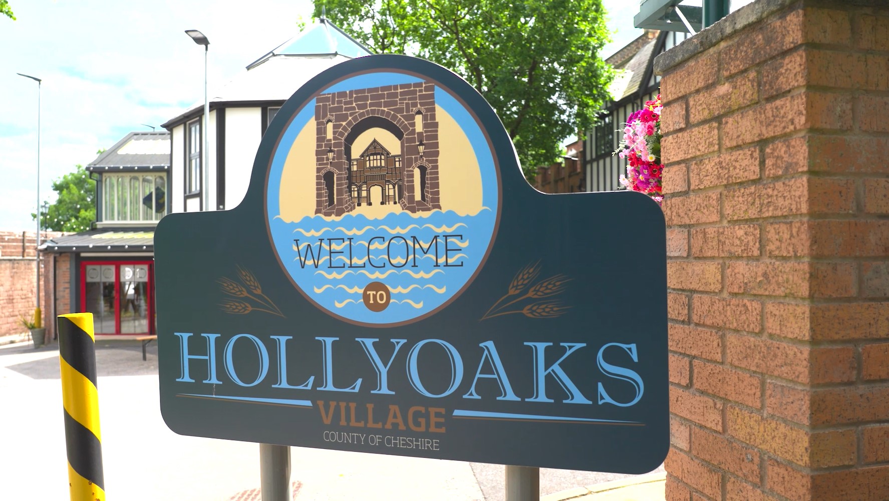 Listen in as Jess, our delivery facilitator, describes their trip to Hollyoaks.